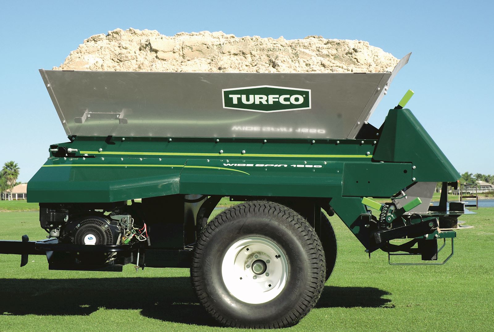 Turfco Widespin 1550 WideSpin 1550 Broadcast Topdresser Turfco