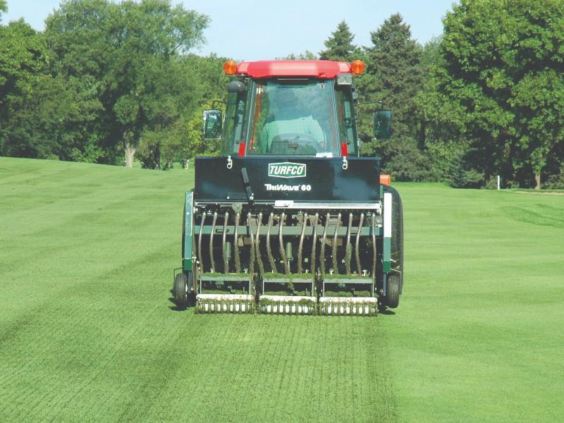 Golf Course Overseeders - Turfco - TriWave 60 Overseeder - Turfco