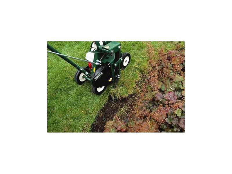 Cuts like a sod cutter without throwing debris